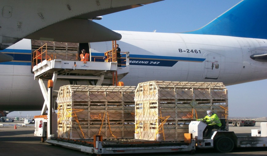 弓长岭到日本空运公司
